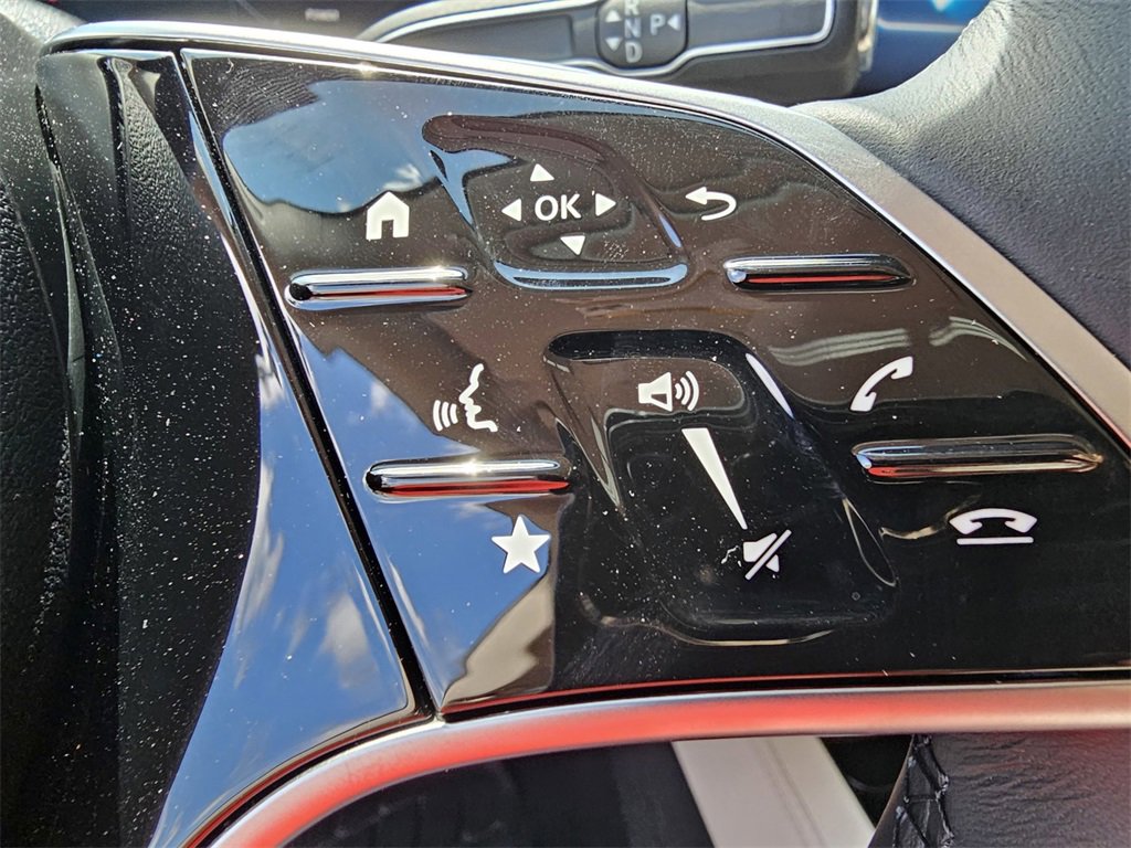 Used 2025 Mercedes-Benz GLE 350 4MATIC image 21