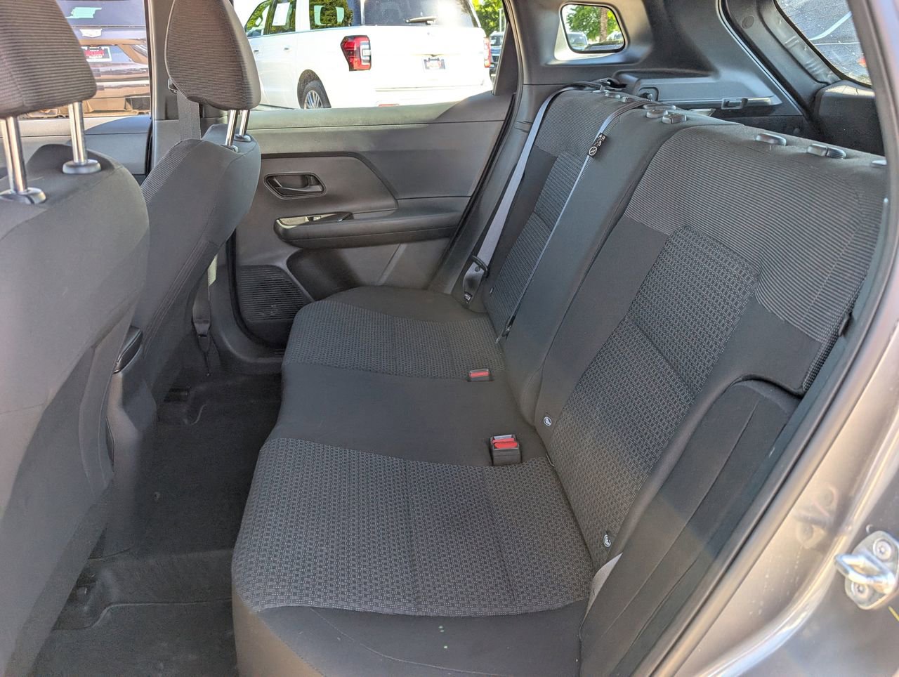 Certified 2025 Nissan Kicks S image 28