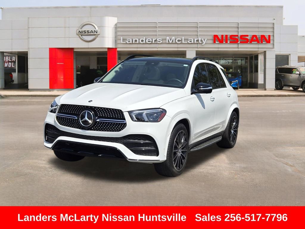 Used 2021 Mercedes-Benz GLE 350 4MATIC w/ AMG Line Exterior image 1