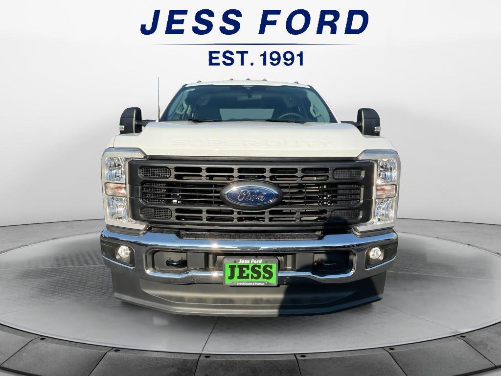 New 2026 Ford F350 XL image 8