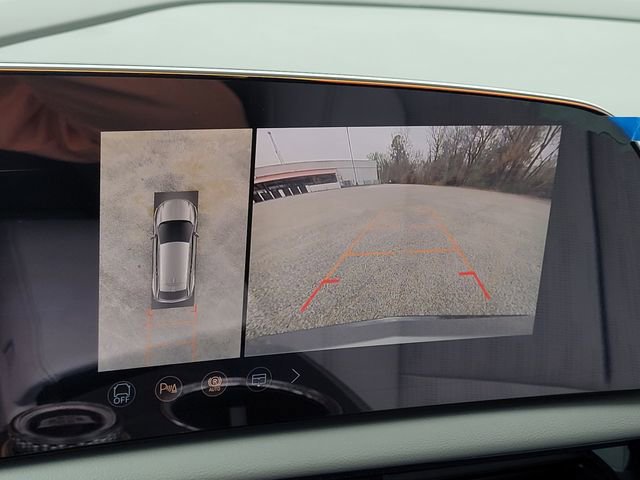 New 2026 Cadillac Optiq Luxury 2 image 16