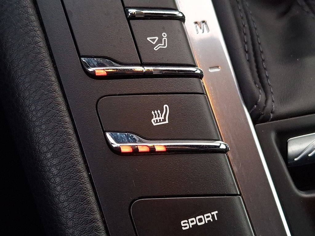 Used 2016 Porsche Macan S AWD/4WD image 21