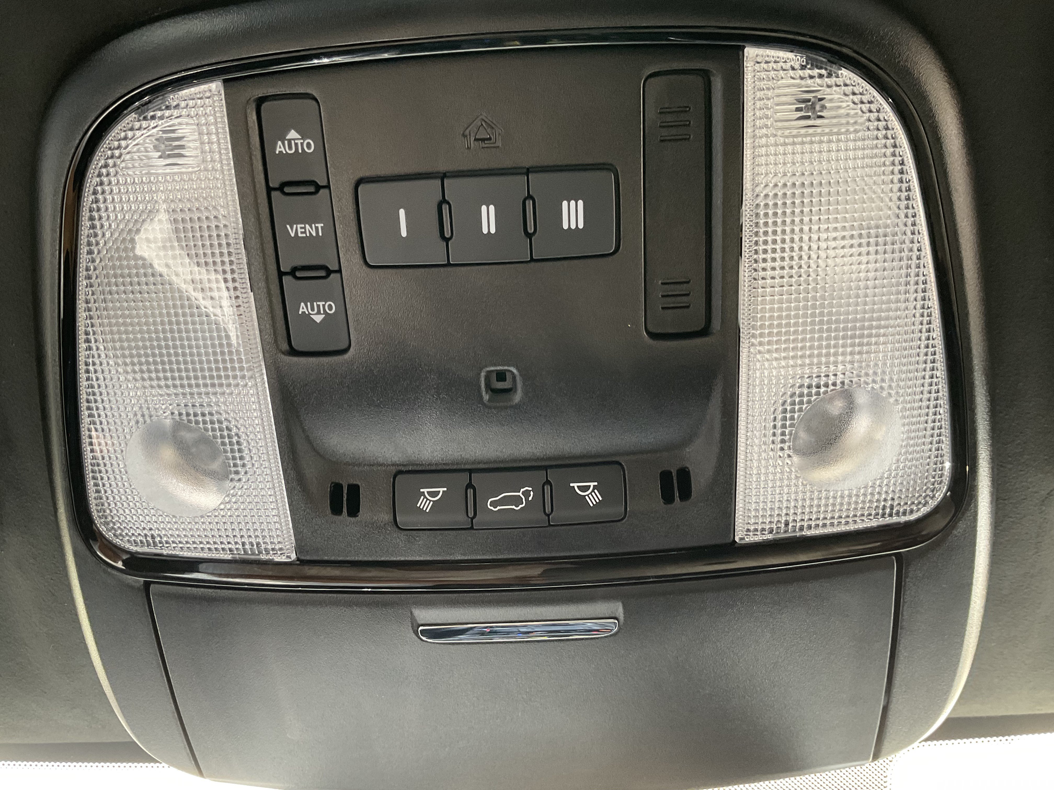 Used 2022 Dodge Durango SRT w/ SRT Interior Appearance Group AWD/4WD image 35