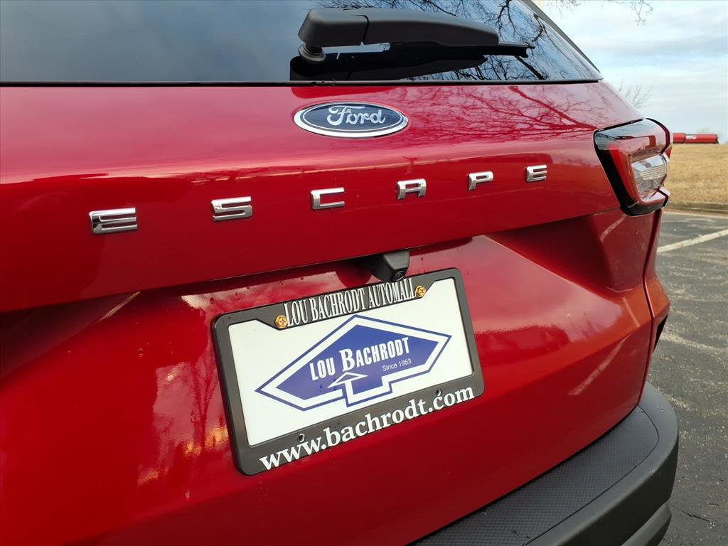 Used 2025 Ford Escape ST-Line FWD image 30