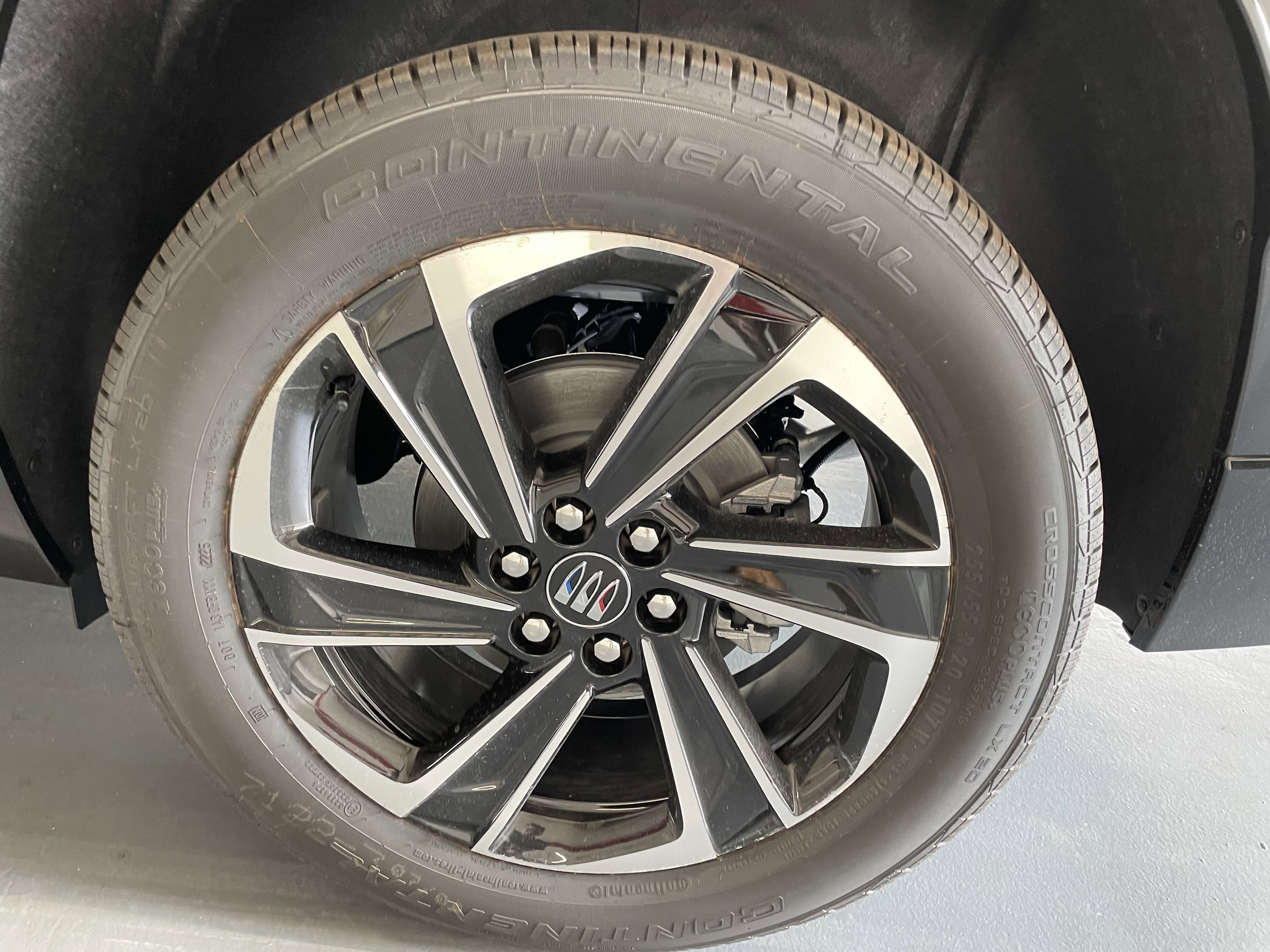 New 2026 Buick Enclave Sport Touring w/ Power Package image 7