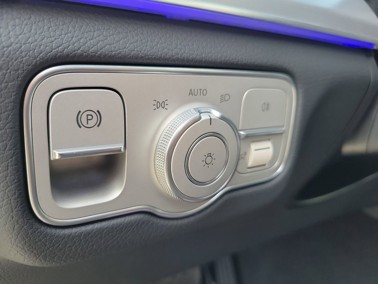 New 2026 Mercedes-Benz GLE 580 4MATIC image 26