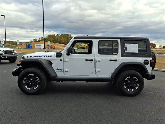 Used 2024 Jeep Wrangler Unlimited Rubicon 4xe image 7