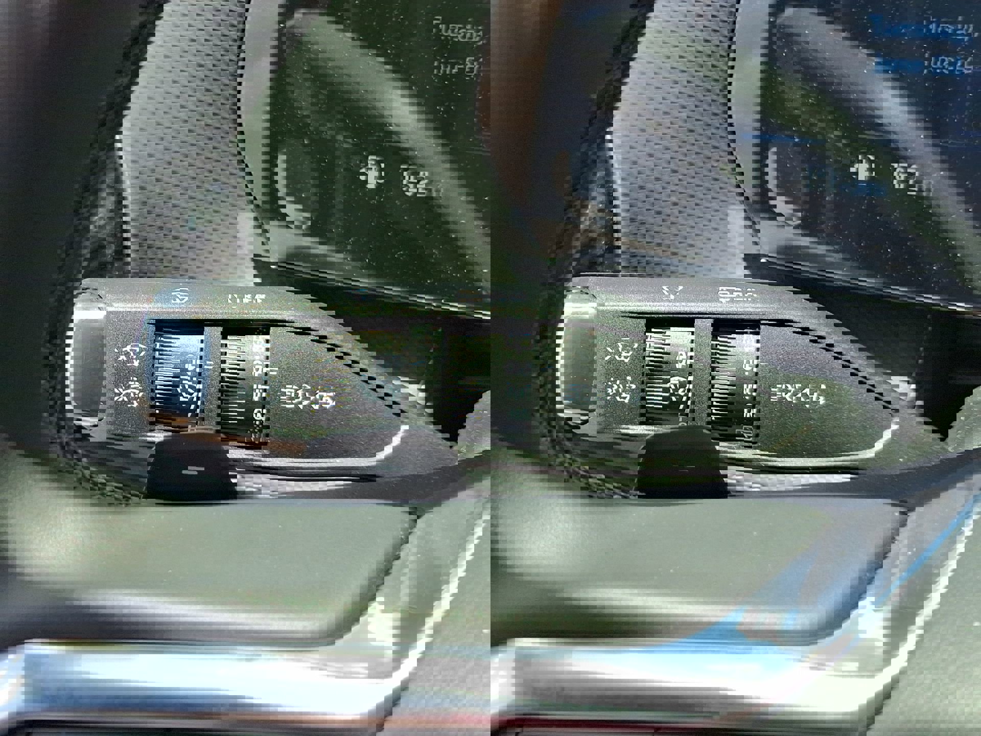 New 2026 Chevrolet Equinox LT image 26