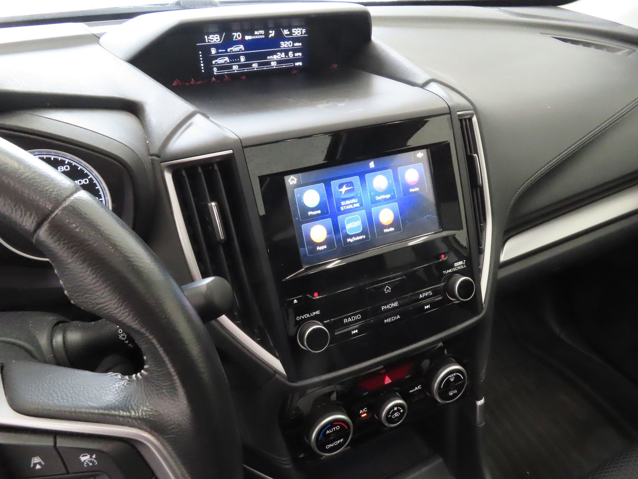 Used 2021 Subaru Forester Premium image 18