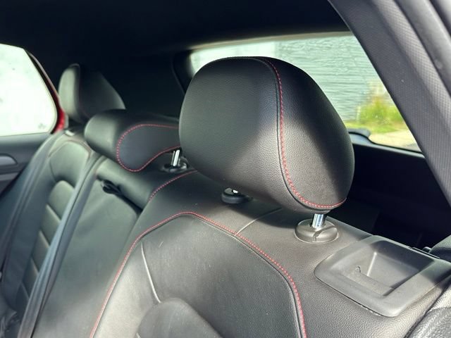 Used 2018 Volkswagen GTI SE w/ SE Leather Package FWD image 30