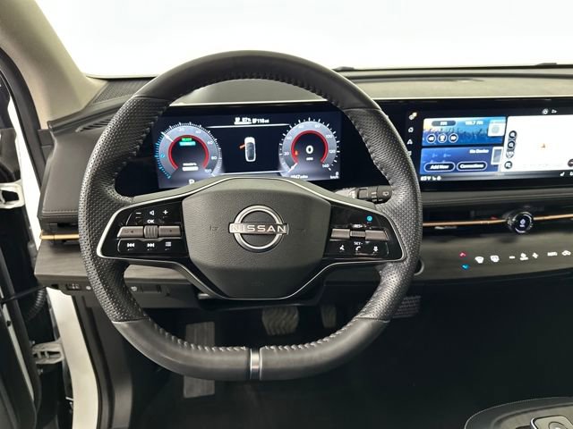 Used 2024 Nissan Ariya AWD image 14