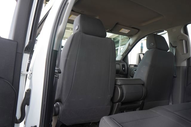 Used 2020 GMC Sierra 2500 2WD Crew Cab w/ Convenience Package image 29
