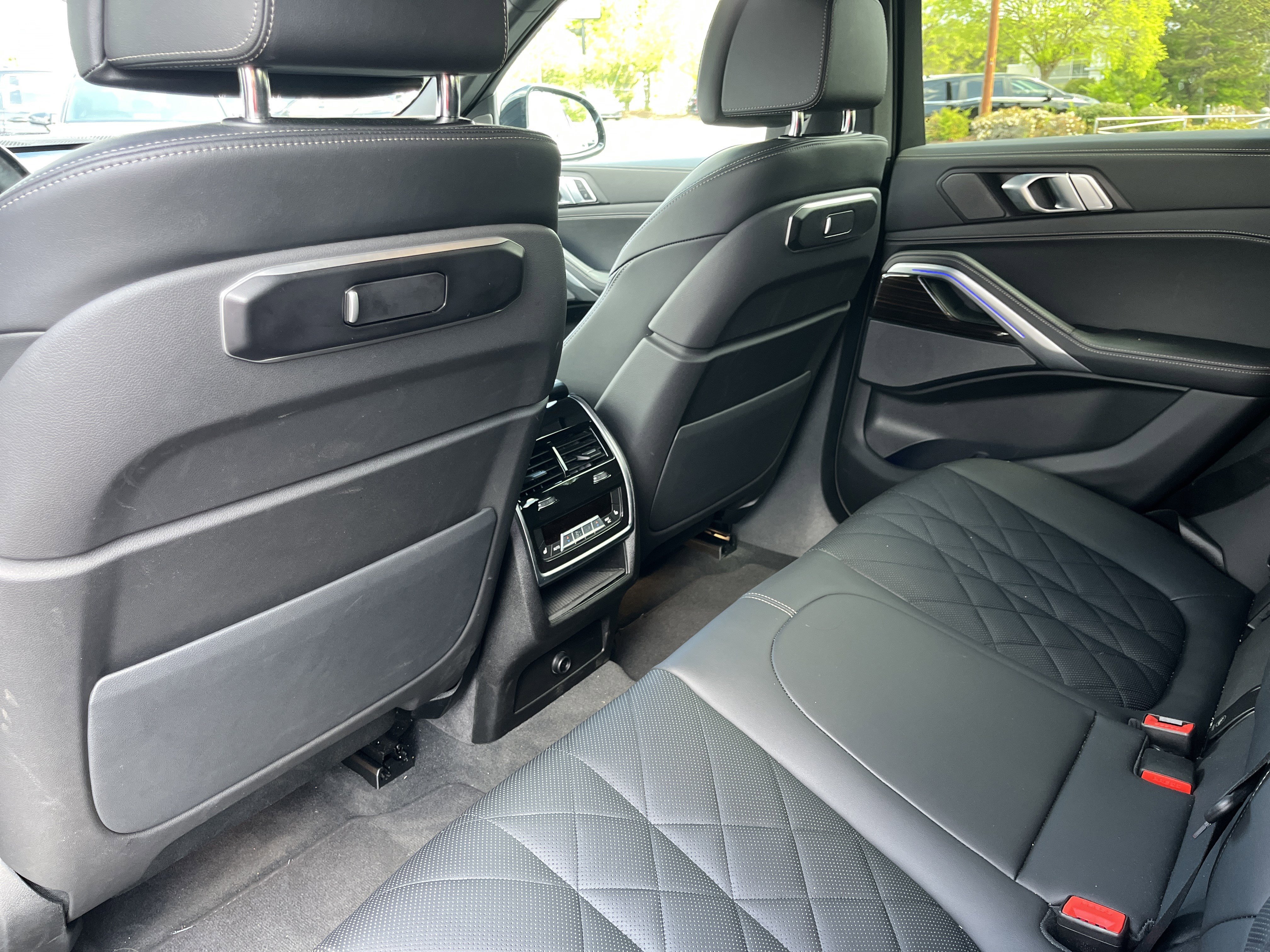 Used 2025 BMW X6 xDrive40i image 18