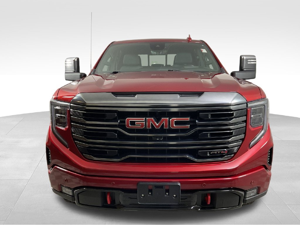 Used 2023 GMC Sierra 1500 AT4 w/ Technology Package AWD/4WD image 3