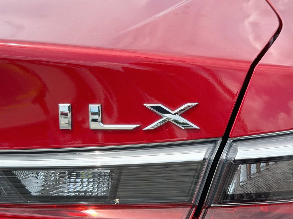 Used 2019 Acura ILX FWD image 11