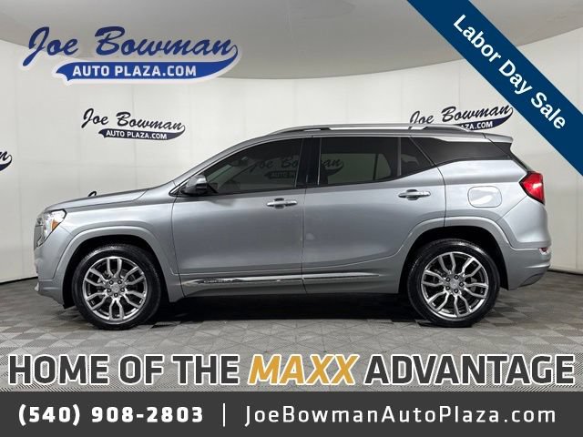 Used 2023 GMC Terrain Denali w/ Denali Premium Package