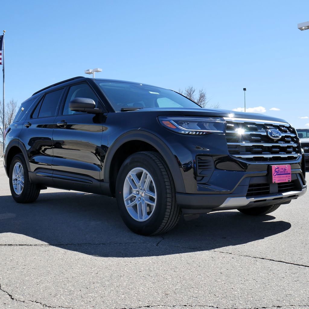 New 2026 Ford Explorer Active image 13