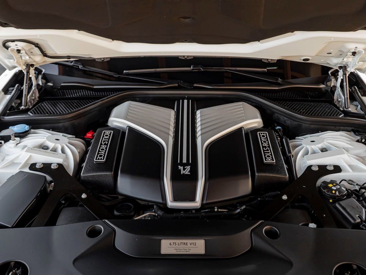 Used 2024 Rolls-Royce Ghost image 32