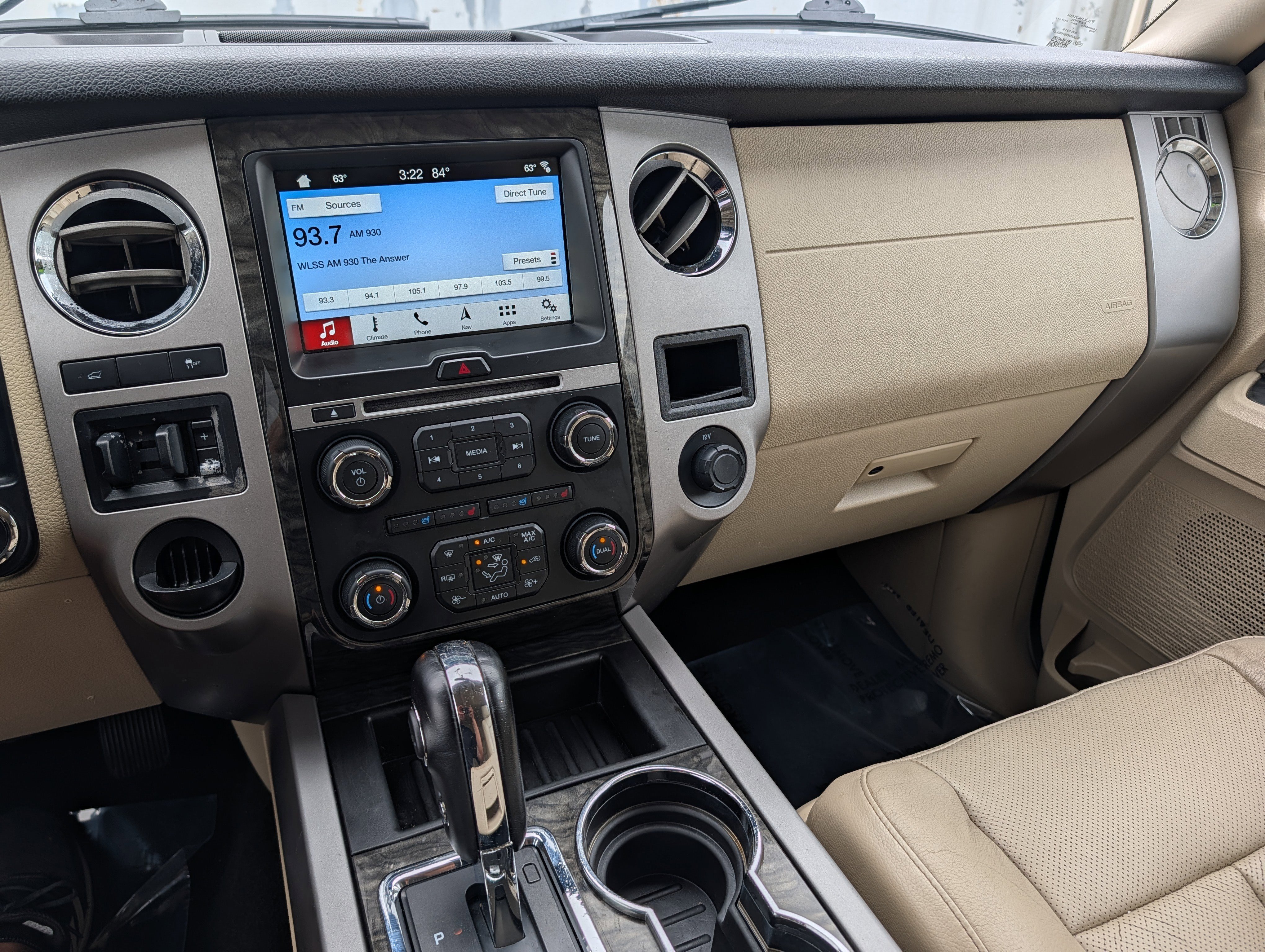 Used 2017 Ford Expedition EL Limited RWD image 25