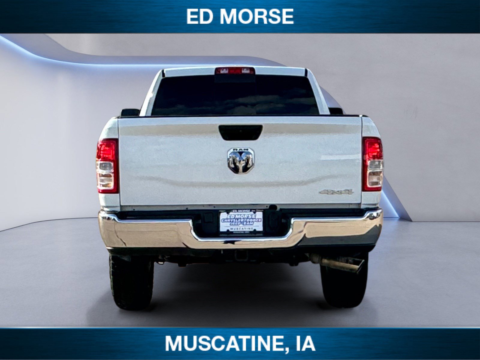 Used 2024 RAM 2500 Tradesman w/ Chrome Appearance Group AWD/4WD image 4