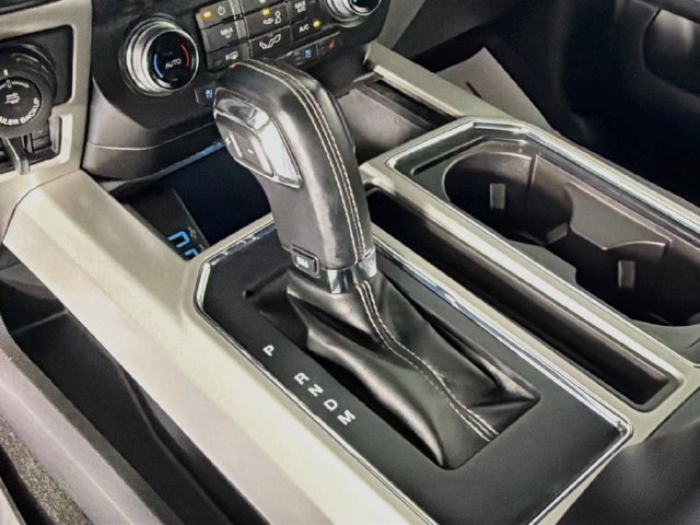 Used 2018 Ford F150 Lariat w/ Equipment Group 502A Luxury AWD/4WD image 16