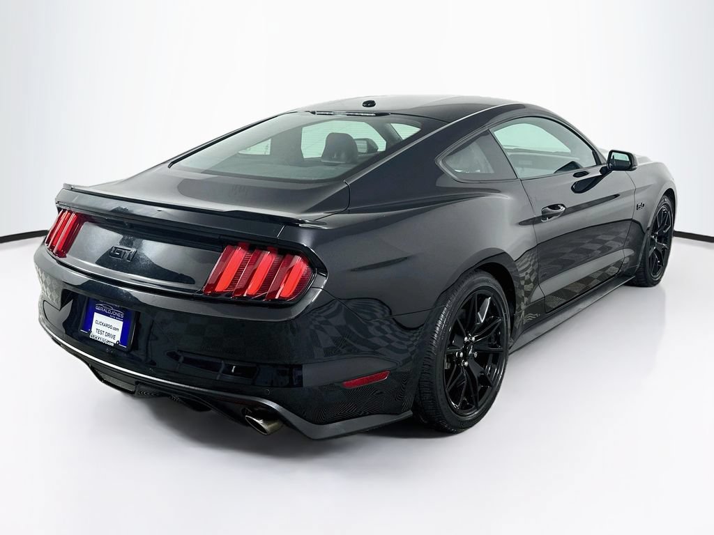 Used 2017 Ford Mustang GT Premium w/ Equipment Group 401A RWD image 7