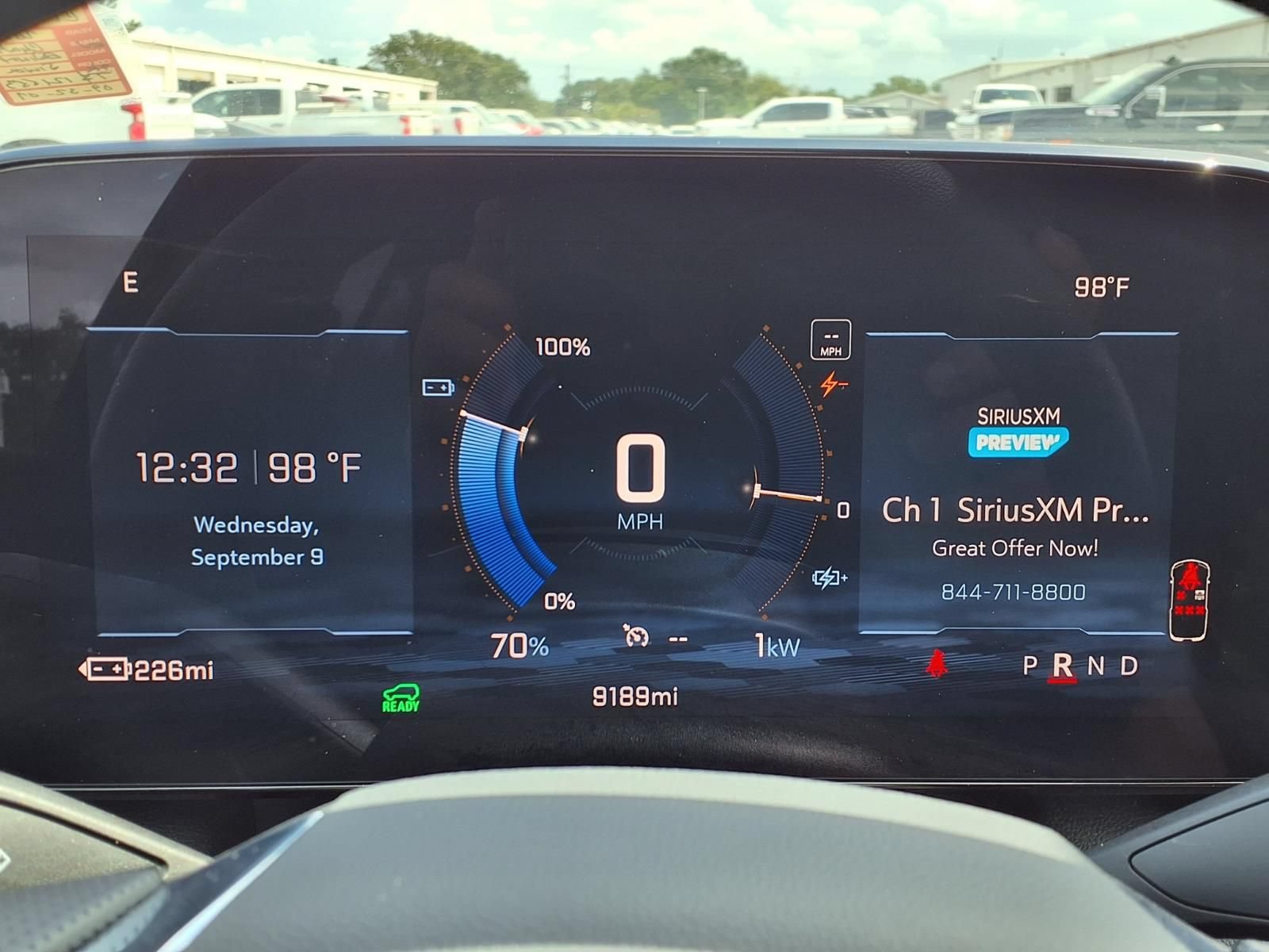 Used 2026 Chevrolet Equinox EV LT FWD image 11