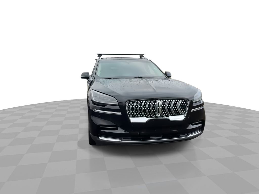 Used 2023 Lincoln Aviator Reserve w/ Equipment Group 201A image 3