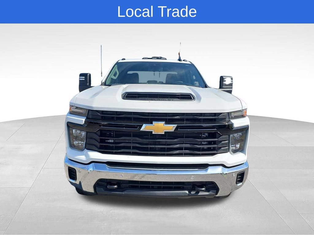 Used 2025 Chevrolet Silverado 3500 W/T AWD/4WD image 9