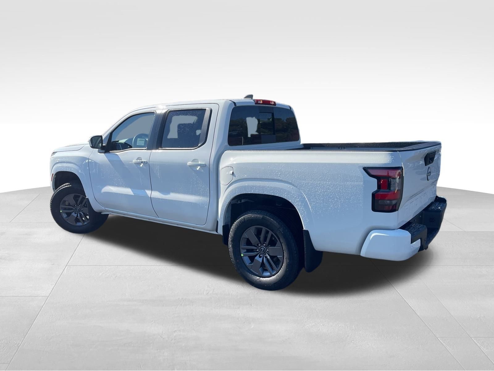 New 2026 Nissan Frontier SV image 6