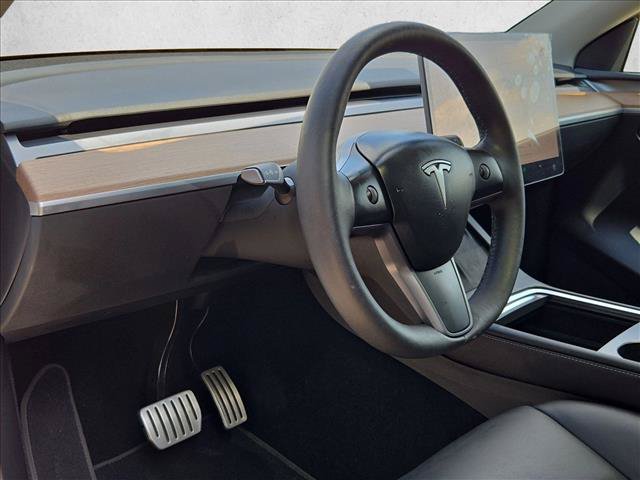 Used 2023 Tesla Model Y Performance AWD/4WD image 10