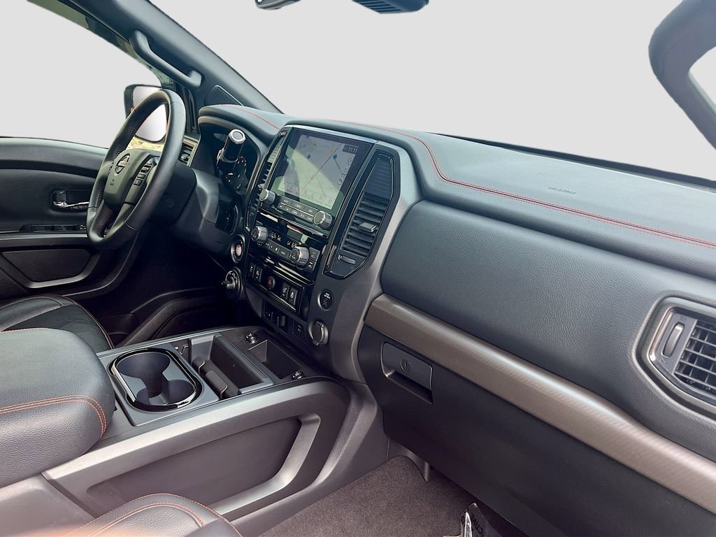 Used 2023 Nissan Titan PRO-4X w/ Pro-4x Convenience Package AWD/4WD image 30