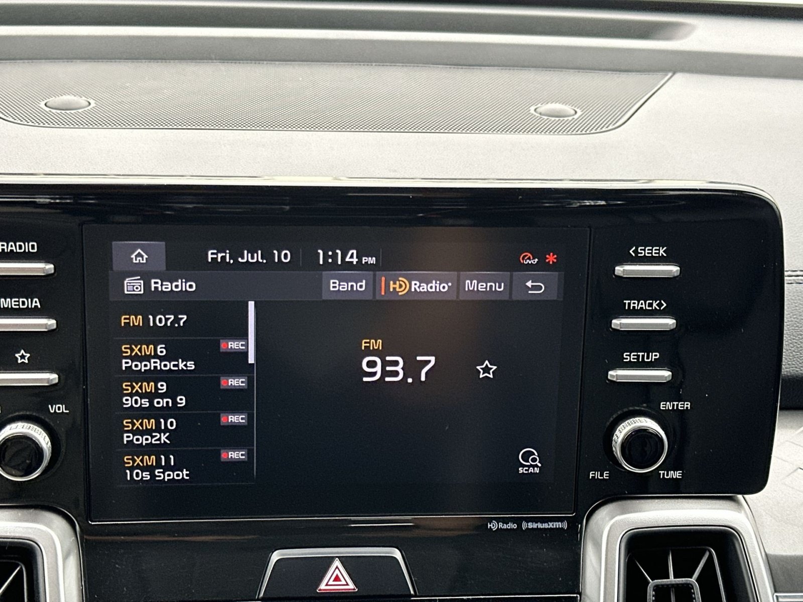 Used 2021 Kia Sorento S FWD image 19