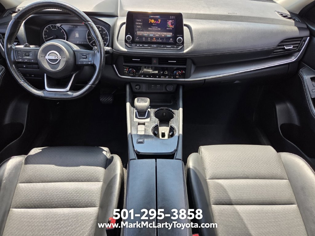 Used 2024 Nissan Rogue SV w/ SV Premium Package FWD image 12