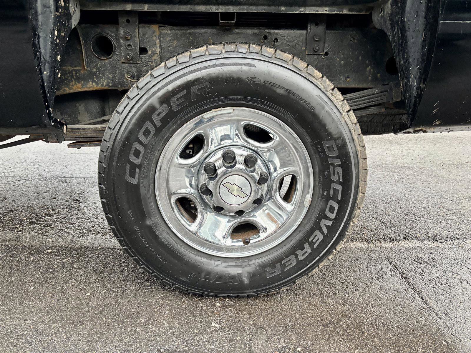 Used 2008 Chevrolet Silverado 2500 LT w/ 1LT Convenience Package image 39