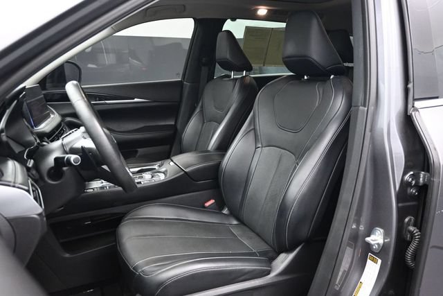 Used 2023 INFINITI QX60 Pure AWD/4WD image 5
