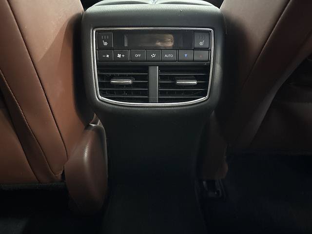 Used 2018 MAZDA CX-9 Signature AWD/4WD image 24