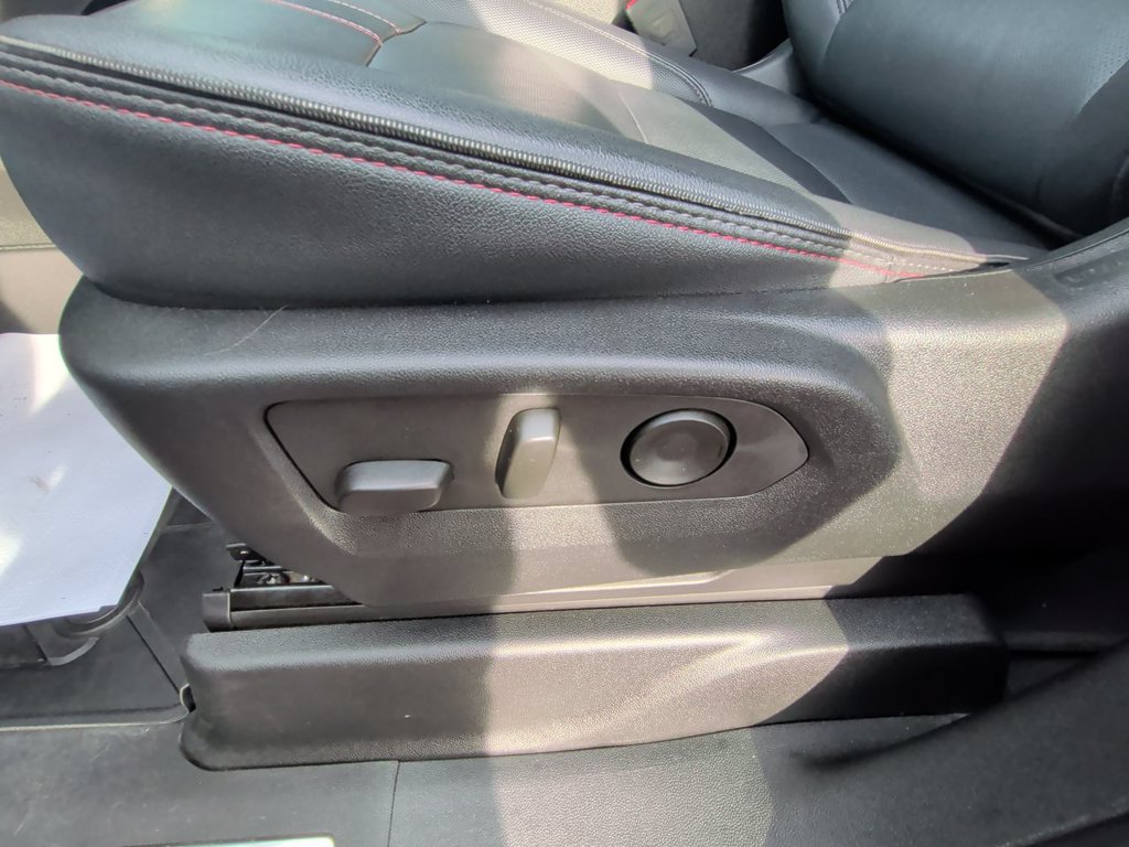 Used 2023 Chevrolet Tahoe RST w/ Luxury Package AWD/4WD image 12