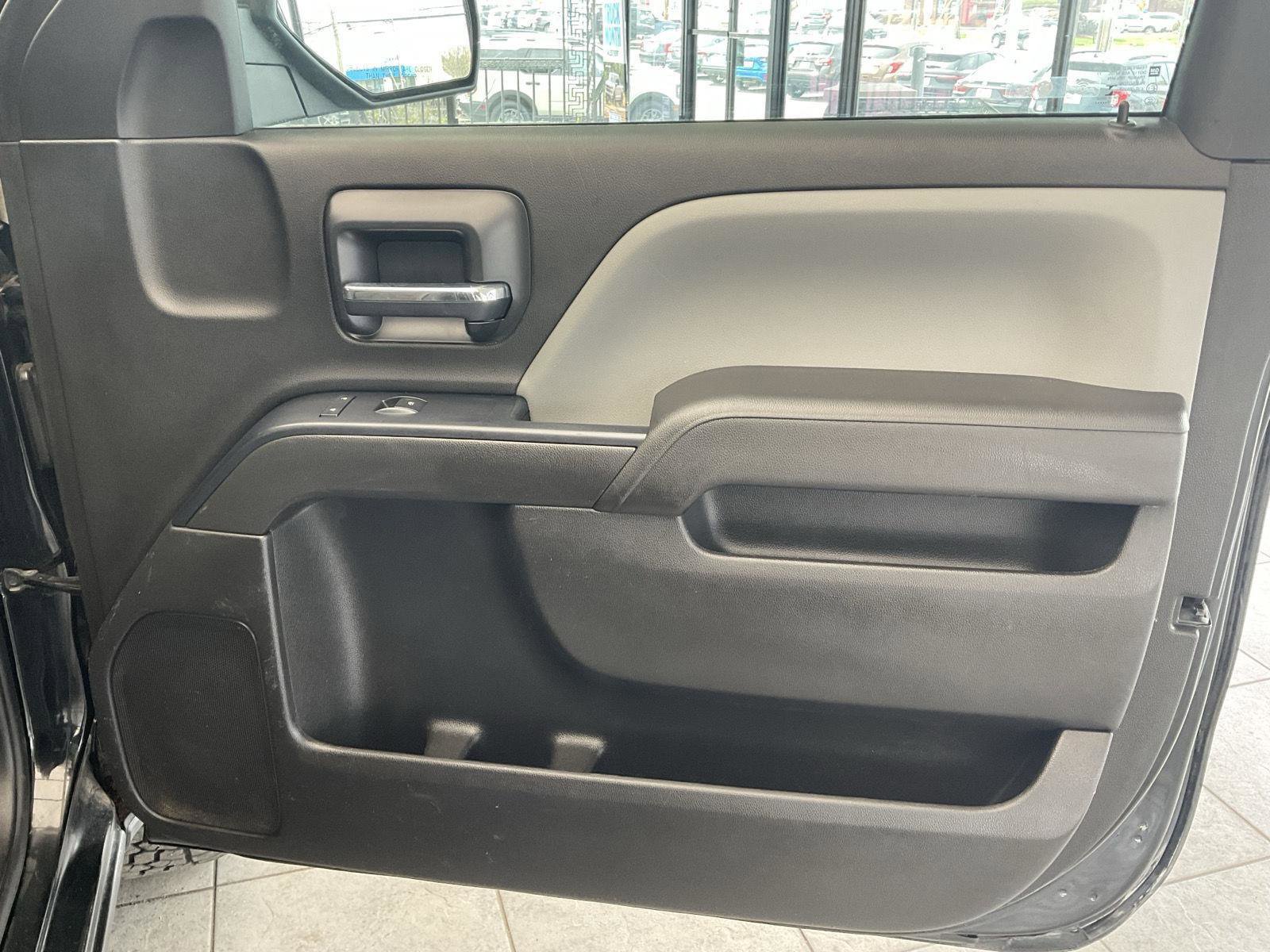 Used 2017 Chevrolet Silverado 1500 LS w/ Trailering Package AWD/4WD image 11