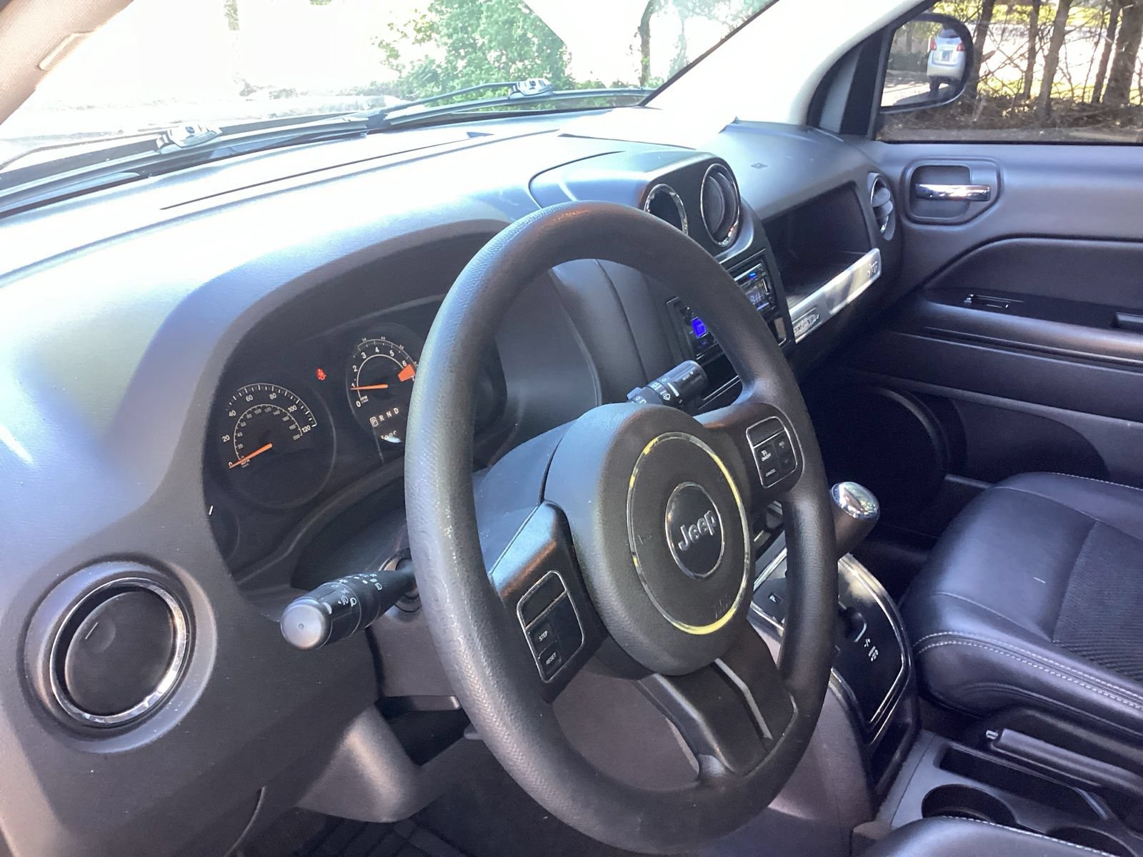 Used 2015 Jeep Compass Sport w/ Power Value Group AWD/4WD image 7