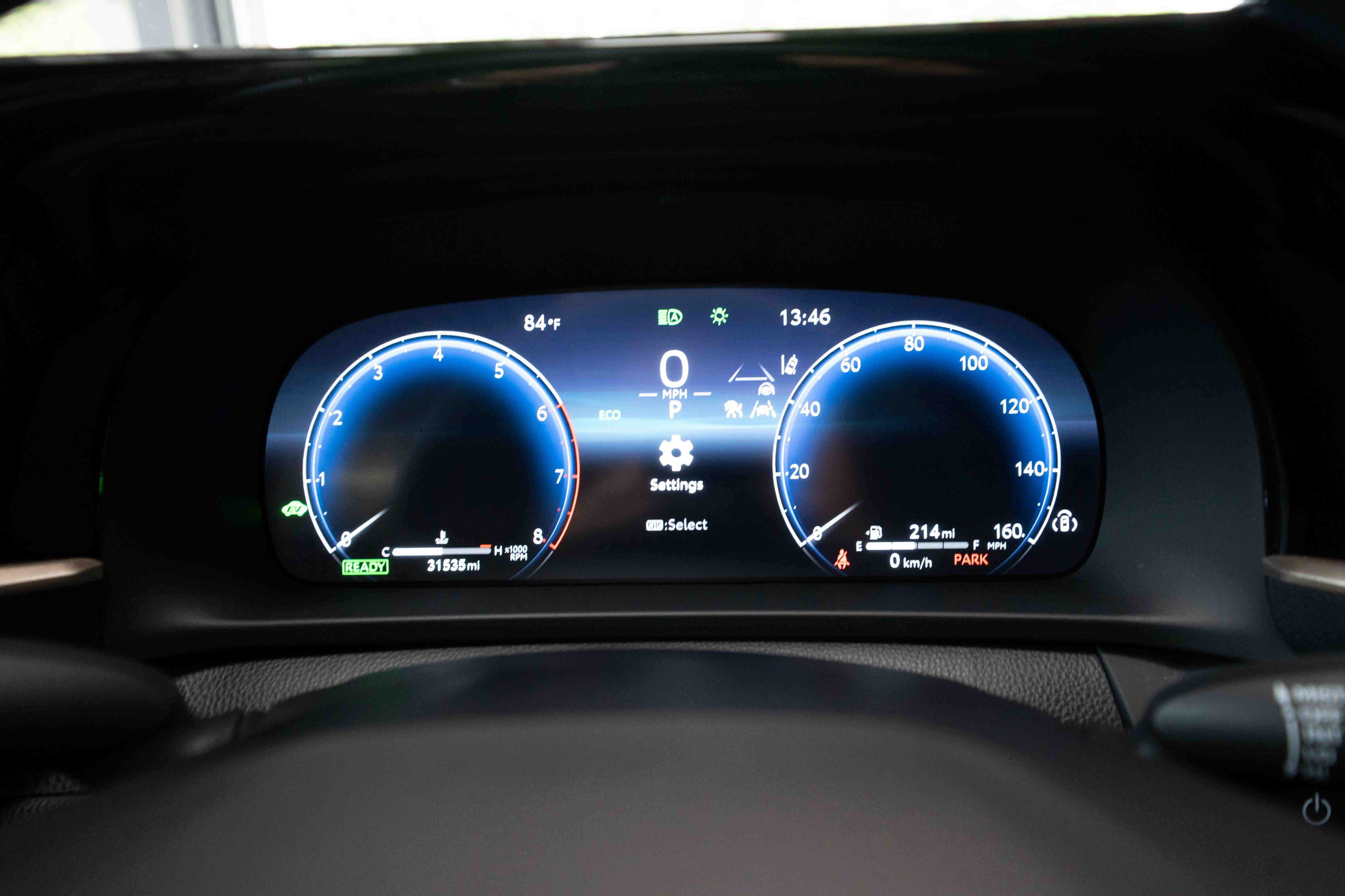Used 2023 Toyota Crown AWD/4WD image 16
