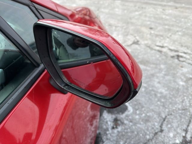 Used 2021 Toyota Corolla LE image 4