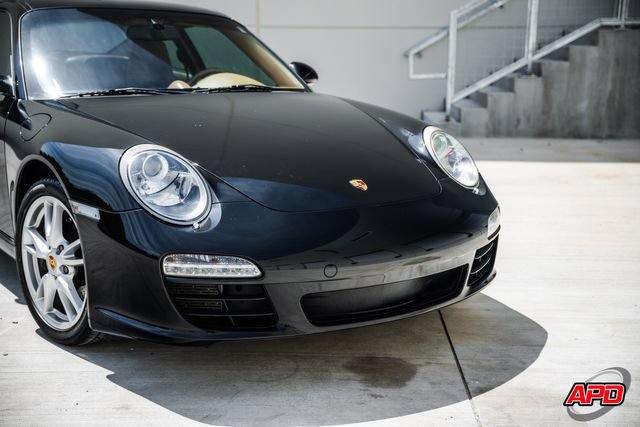 Used 2010 Porsche 911 Carrera RWD image 18