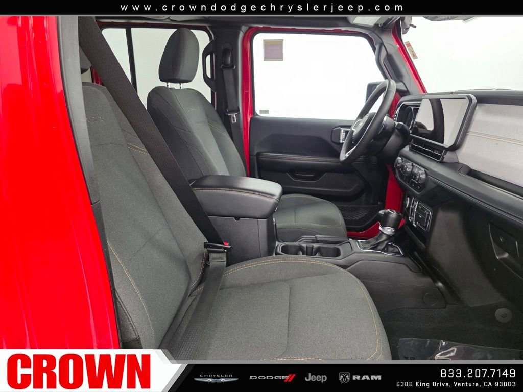 Used 2024 Jeep Wrangler Unlimited Sahara image 12