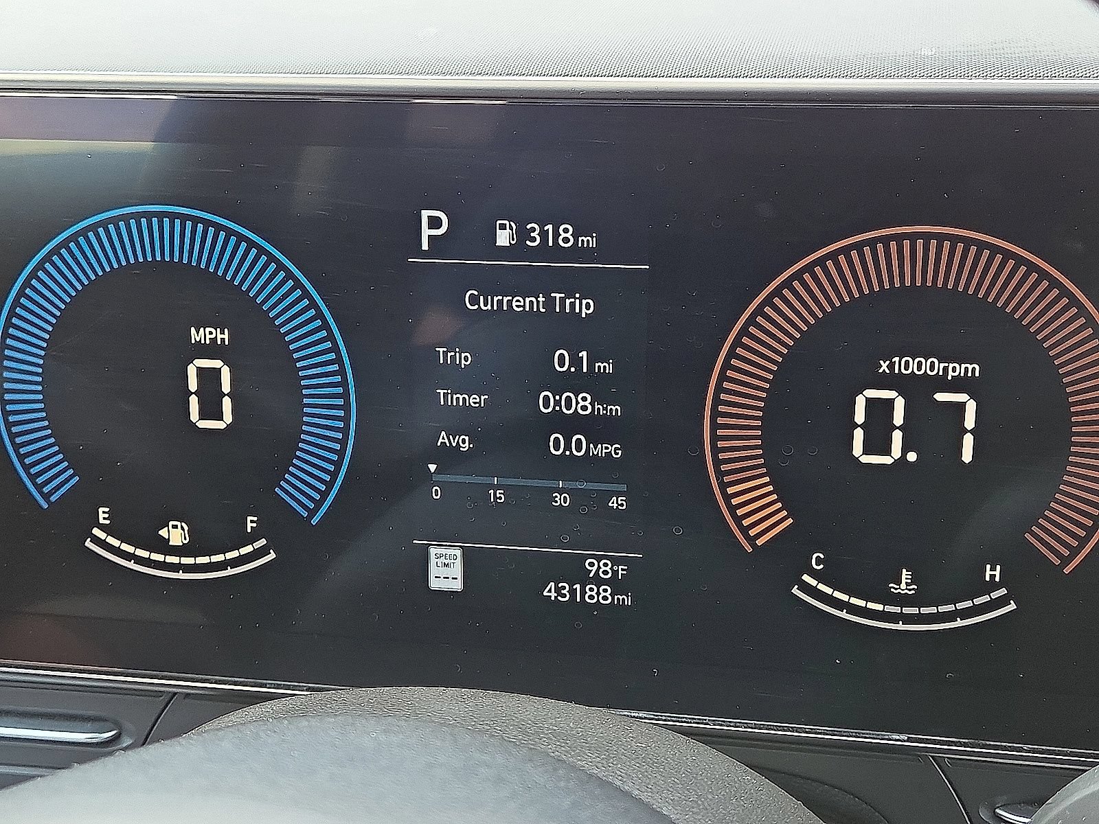 Used 2025 Hyundai Kona SEL FWD image 27
