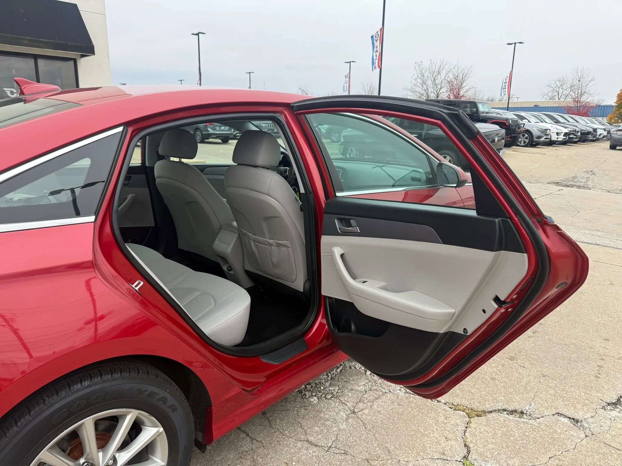 Used 2018 Hyundai Sonata ECO FWD image 21