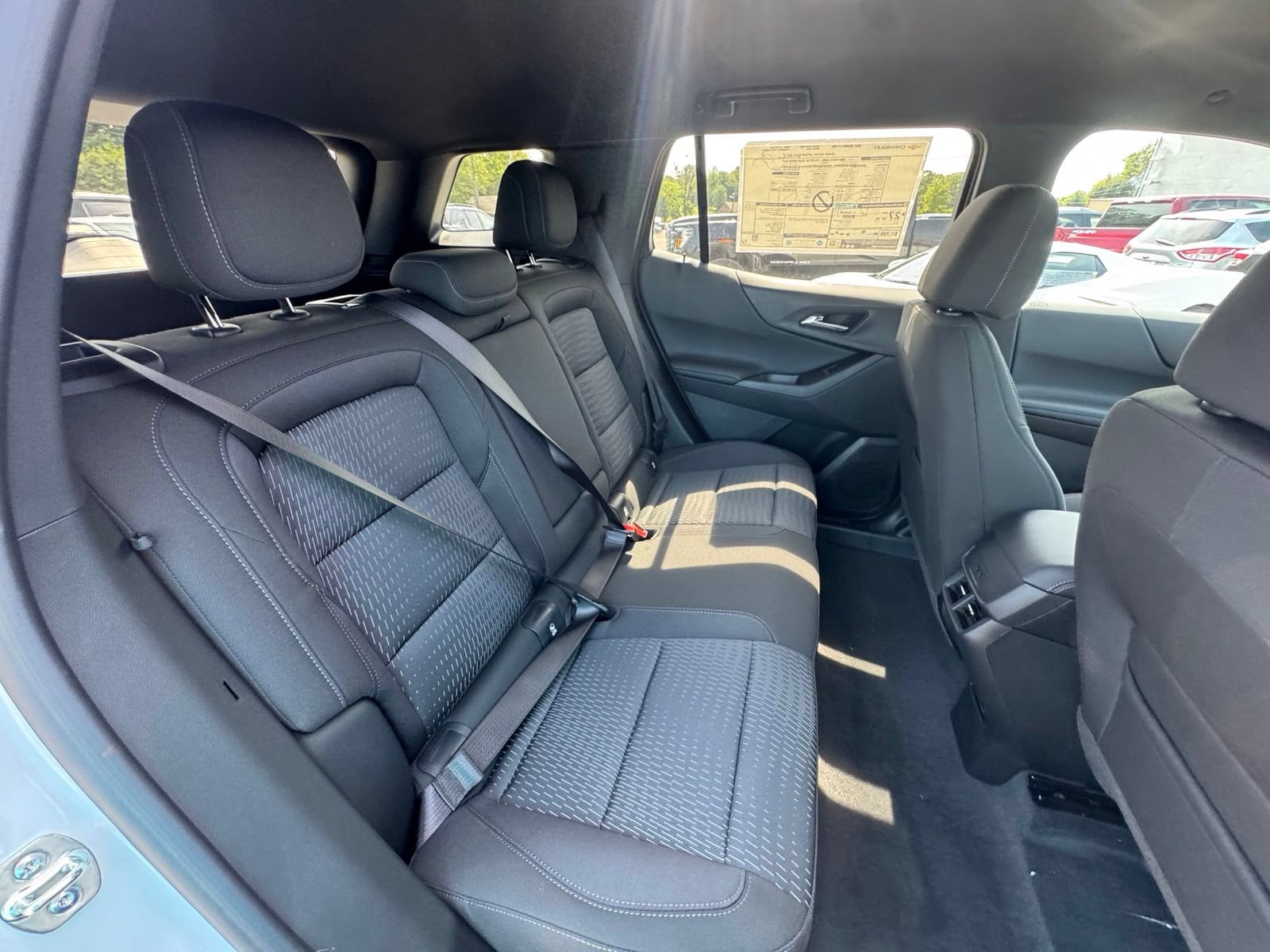 New 2027 Chevrolet Equinox LT FWD image 28