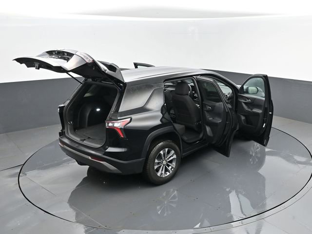 Used 2025 Chevrolet Equinox LT image 26