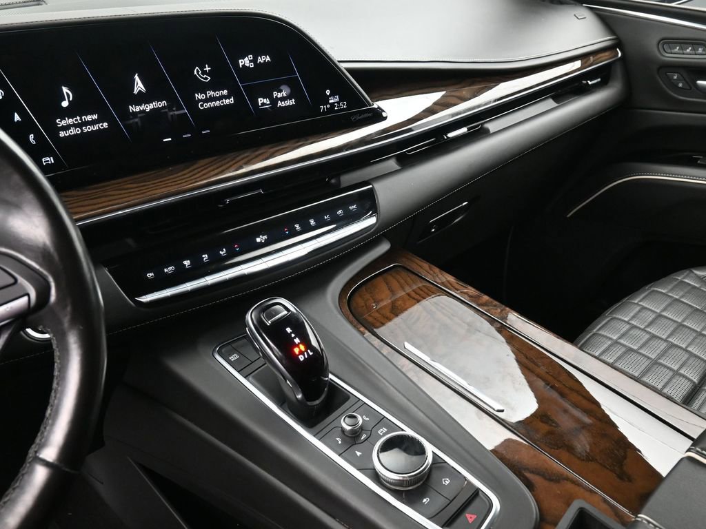 Certified 2021 Cadillac Escalade ESV Sport Platinum image 8