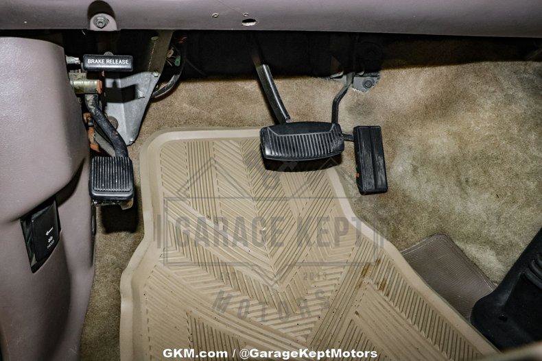 Used 1994 Ford Bronco XL image 82